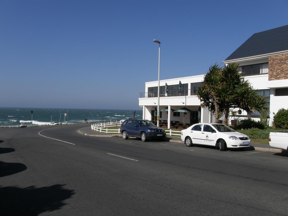 Gonubie Hotel Εξωτερικό φωτογραφία